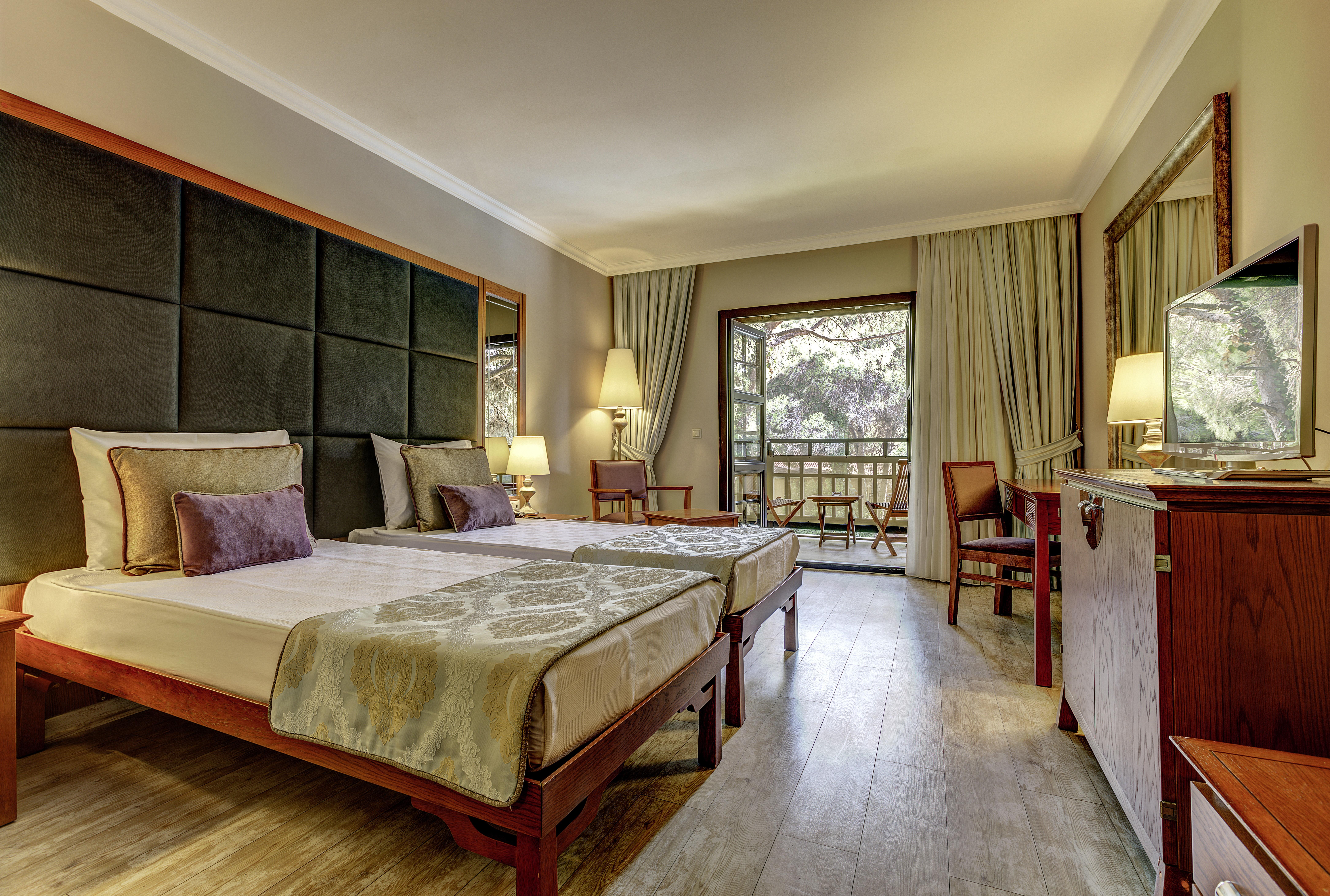 Asteria Family Resort Belek Antalya Ngoại thất bức ảnh A room at the hotel