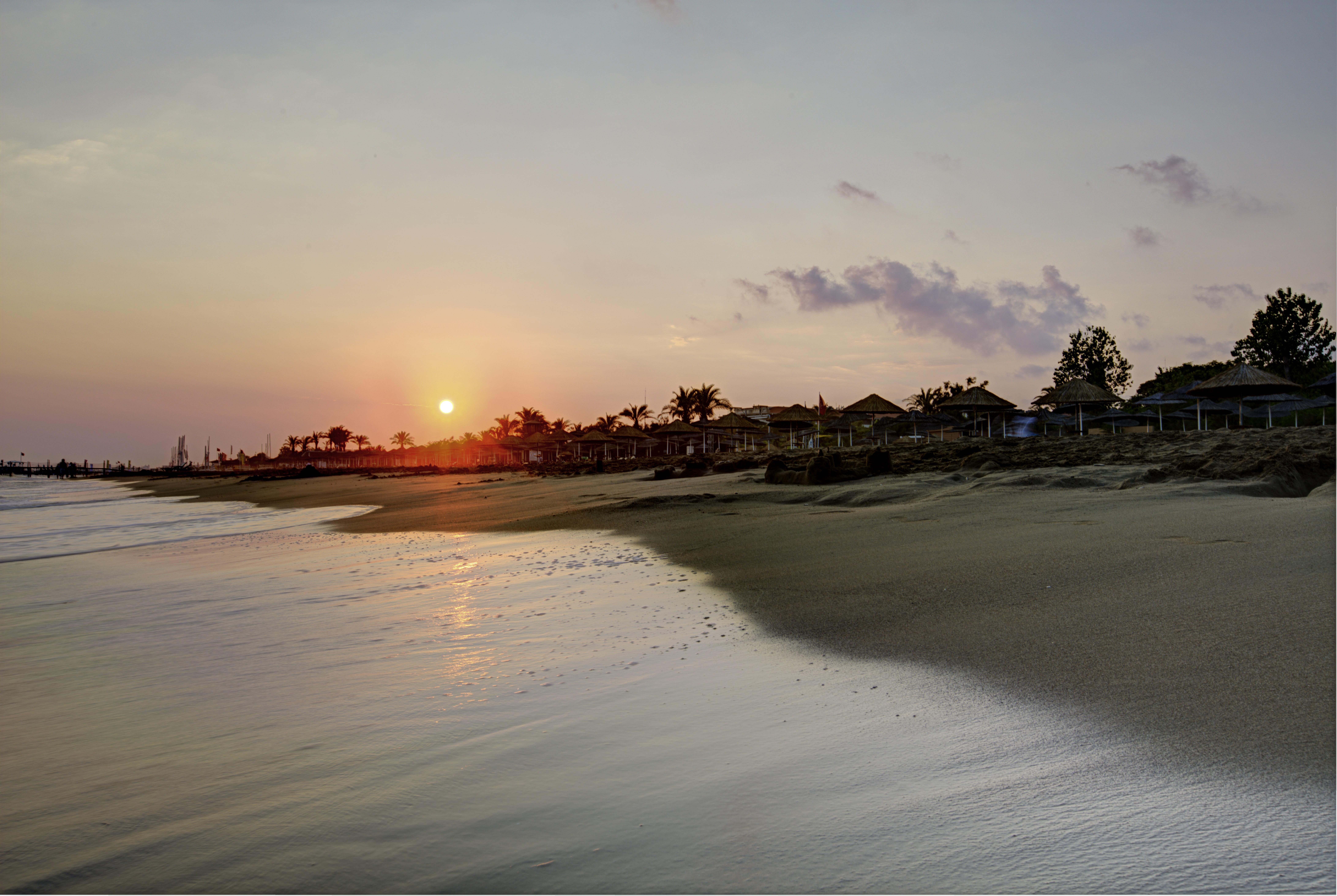 Asteria Family Resort Belek Antalya Ngoại thất bức ảnh Sunset at the beach